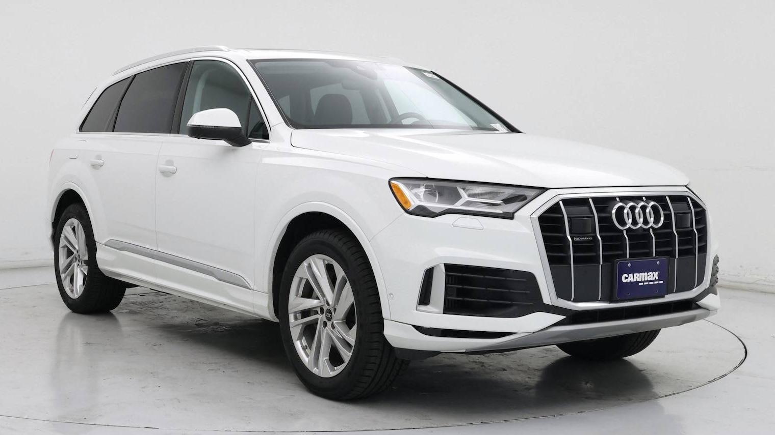 AUDI Q7 2023 WA1LXBF72PD009580 image