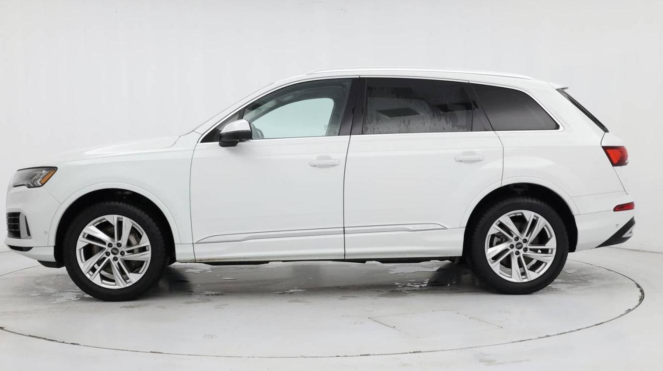 AUDI Q7 2023 WA1LXBF77PD011292 image