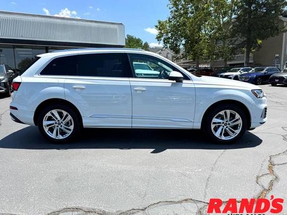 AUDI Q7 2023 WA1LXBF75PD021934 image