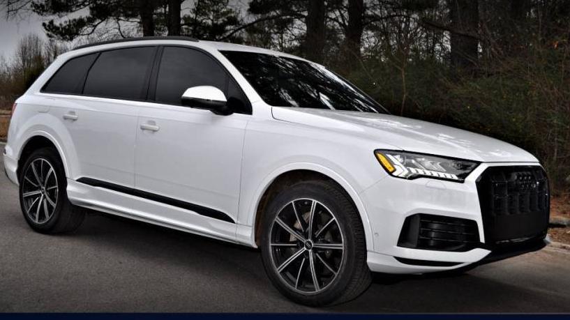 AUDI Q7 2023 WA1LXBF70PD008802 image