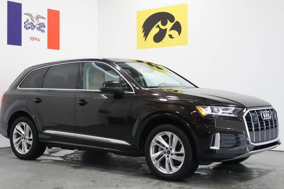 AUDI Q7 2023 WA1LCBF79PD010060 image