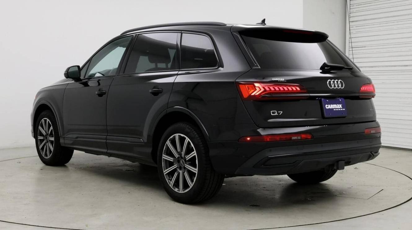 AUDI Q7 2023 WA1LCBF79PD005473 image