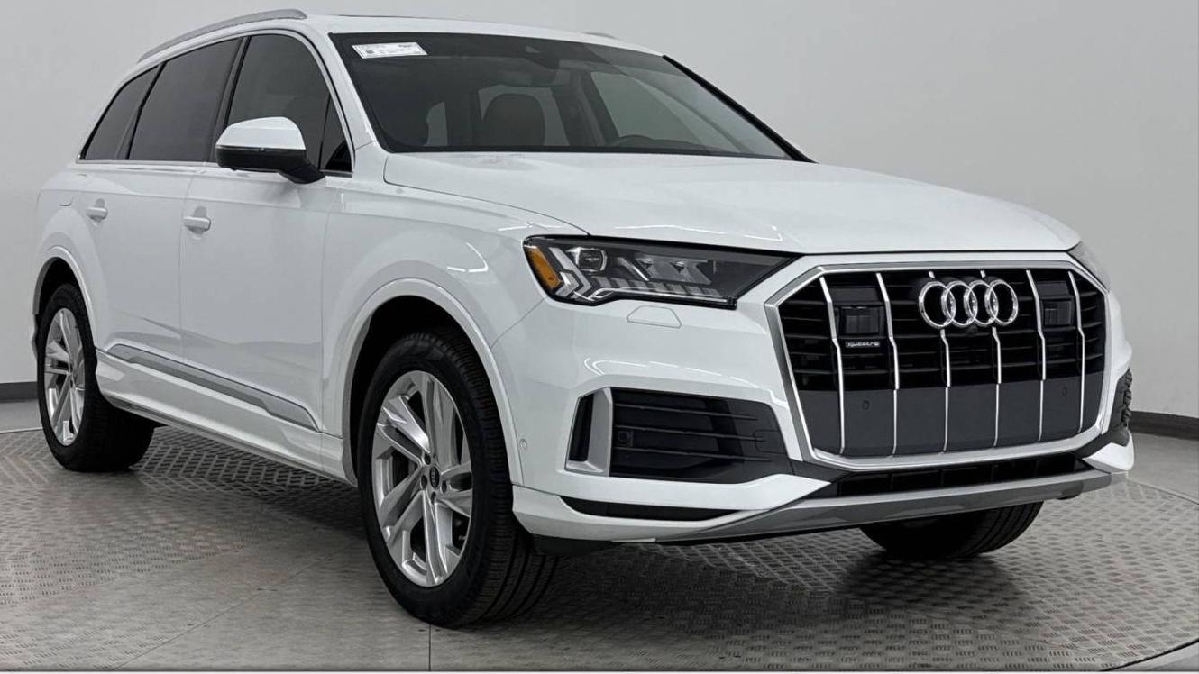 AUDI Q7 2023 WA1LCBF72PD015360 image