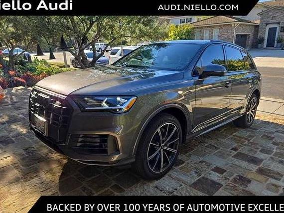 AUDI Q7 2023 WA1LXBF73PD000614 image
