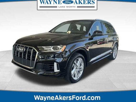 AUDI Q7 2023 WA1LXBF70PD008914 image