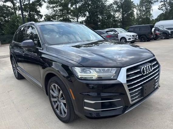 AUDI Q7 2019 WA1LAAF79KD040927 image