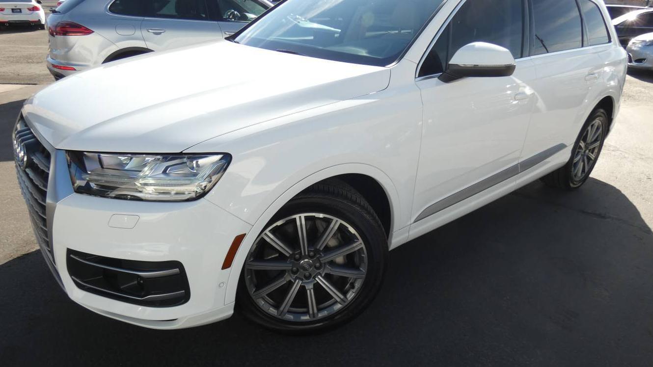 AUDI Q7 2019 WA1LAAF78KD021382 image