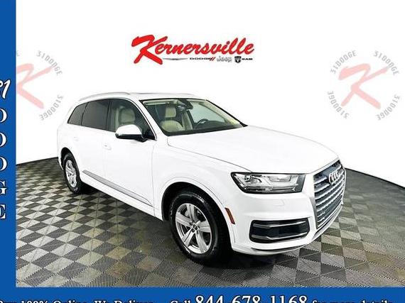 AUDI Q7 2019 WA1LHAF71KD032106 image