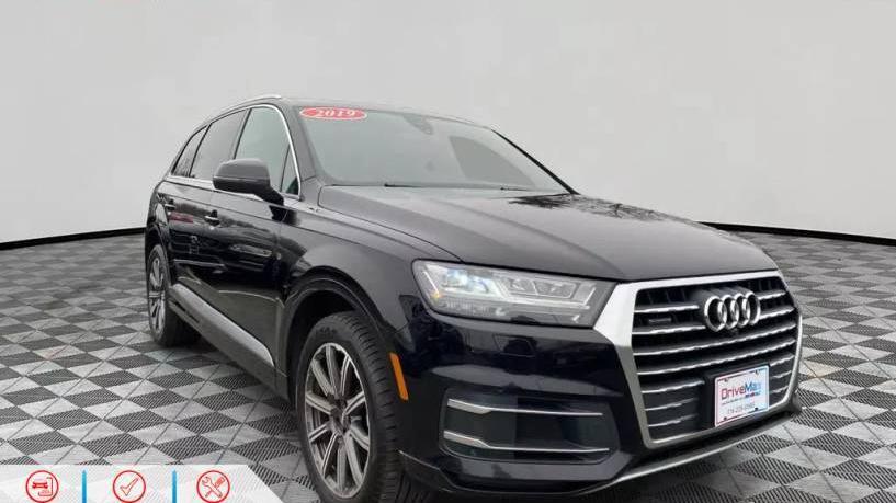 AUDI Q7 2019 WA1LHAF78KD032216 image