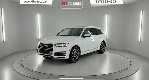 AUDI Q7 2019 WA1LAAF70KD030805 image