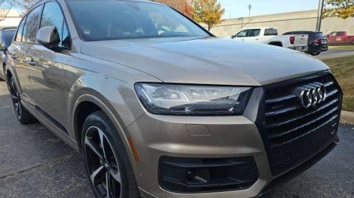 AUDI Q7 2019 WA1VAAF78KD030446 image