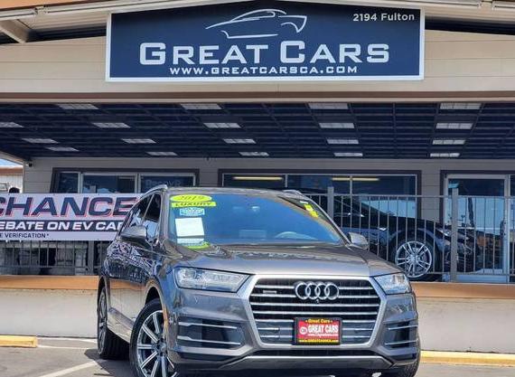 AUDI Q7 2019 WA1LHAF71KD033417 image