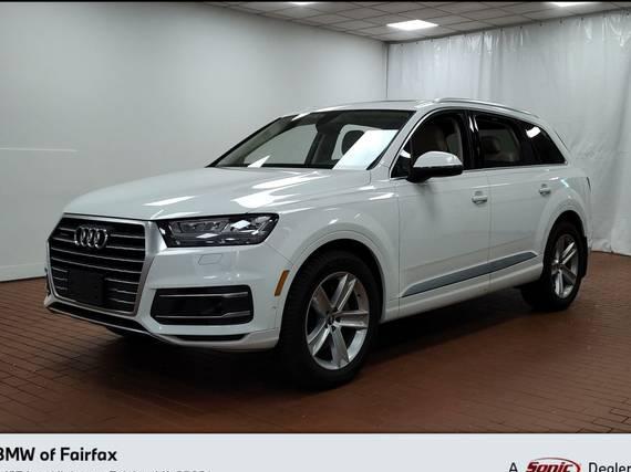 AUDI Q7 2019 WA1LHAF75KD035980 image