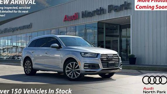 AUDI Q7 2019 WA1VAAF73KD013618 image