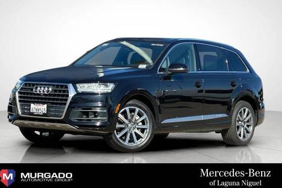 AUDI Q7 2019 WA1LAAF78KD036593 image