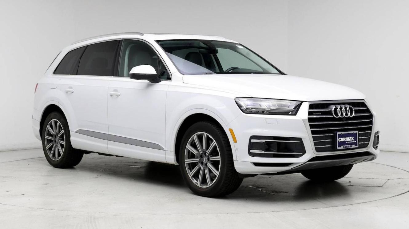 AUDI Q7 2019 WA1LAAF71KD034636 image