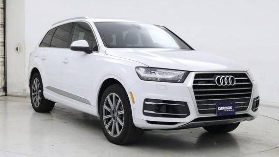 AUDI Q7 2019 WA1LAAF77KD030249 image