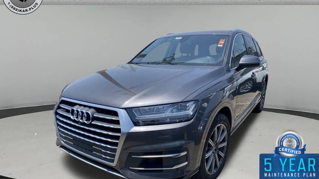 AUDI Q7 2019 WA1LAAF75KD005206 image