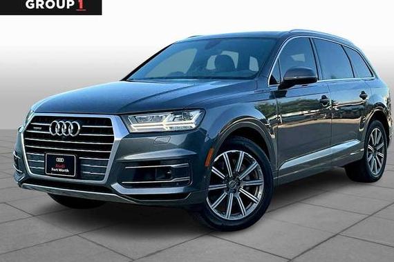 AUDI Q7 2019 WA1VAAF71KD013679 image