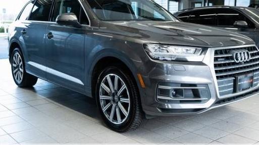 AUDI Q7 2019 WA1LHAF72KD021180 image