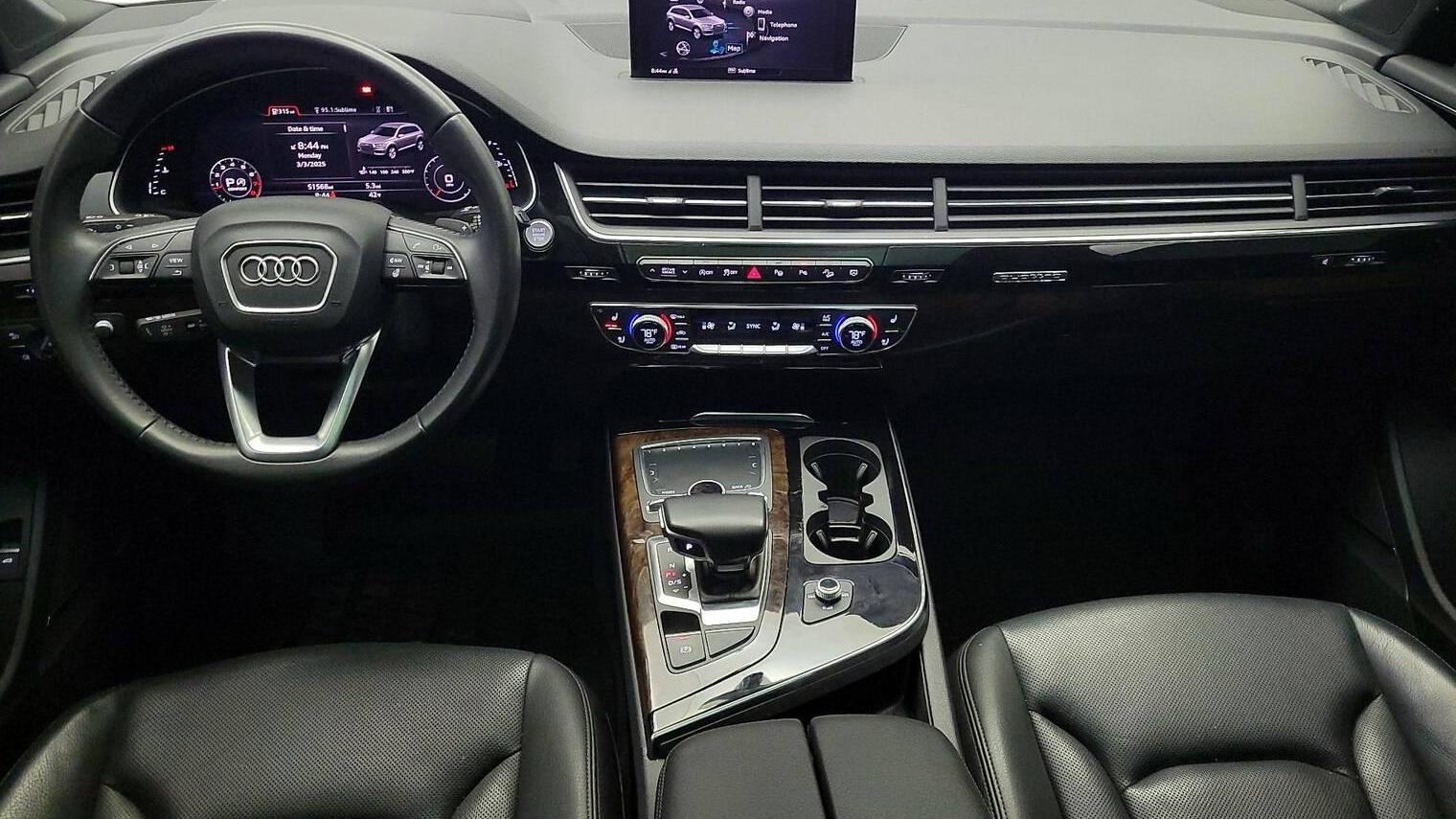 AUDI Q7 2019 WA1VAAF78KD031466 image