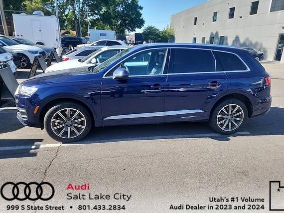 AUDI Q7 2019 WA1VAAF77KD037582 image