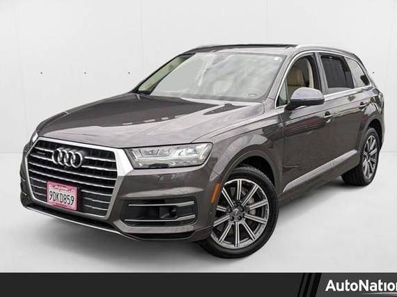 AUDI Q7 2019 WA1VAAF76KD029232 image