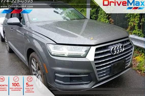 AUDI Q7 2019 WA1LHAF70KD048040 image