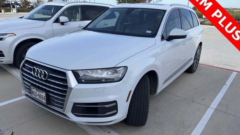 AUDI Q7 2019 WA1LHAF77KD024236 image