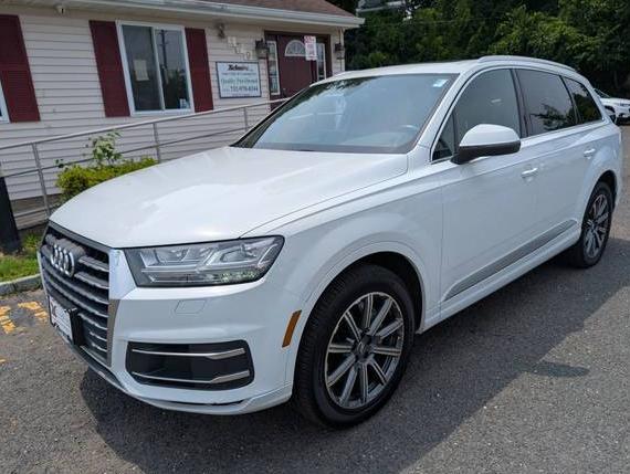 AUDI Q7 2019 WA1LHAF71KD044255 image
