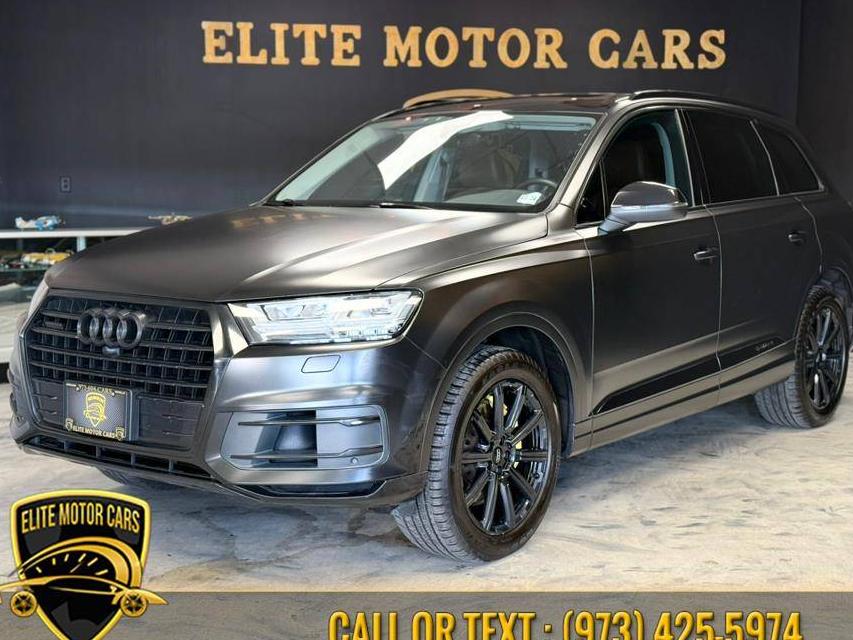 AUDI Q7 2019 WA1LAAF77KD009840 image