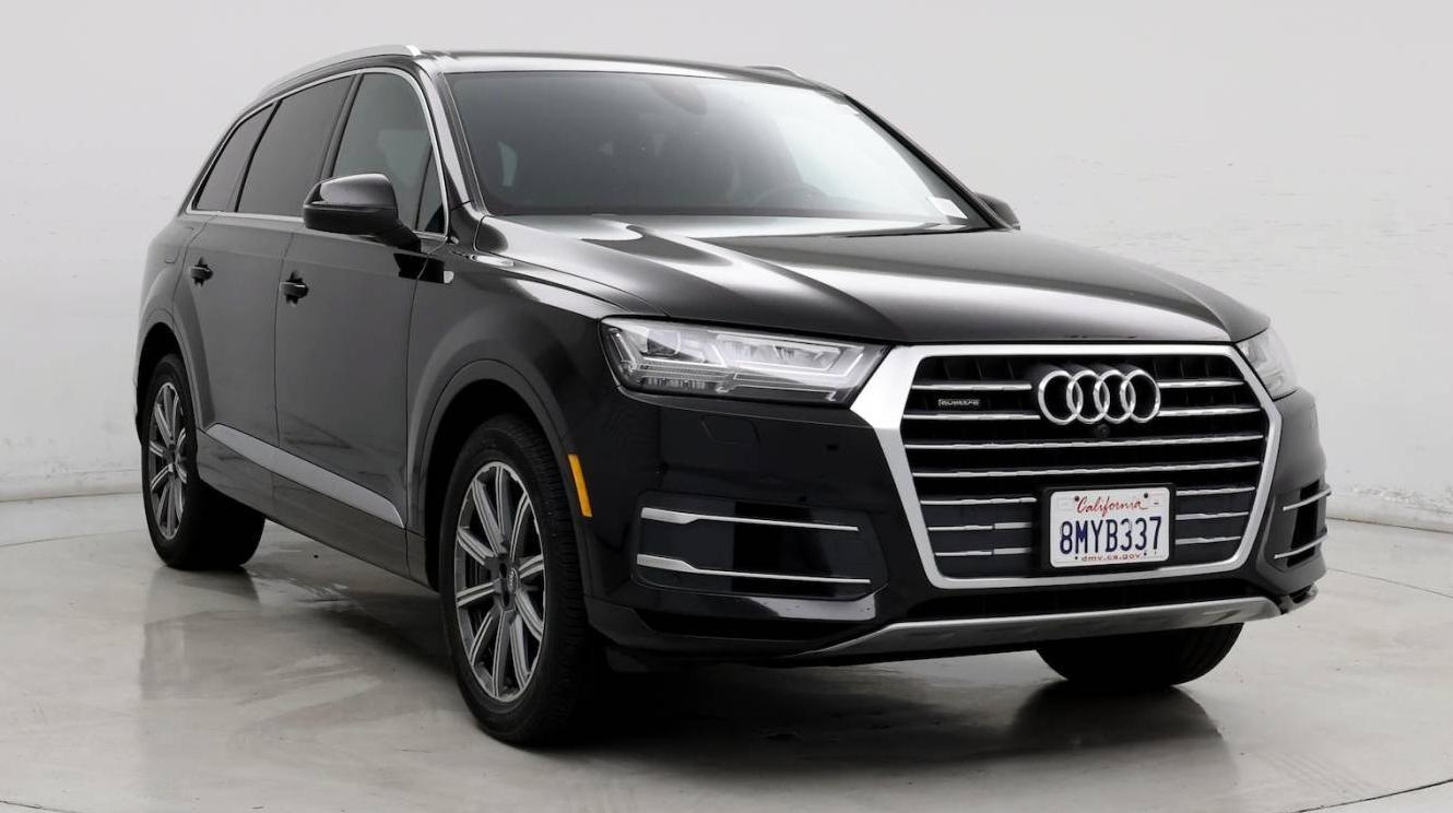 AUDI Q7 2019 WA1LAAF74KD041290 image