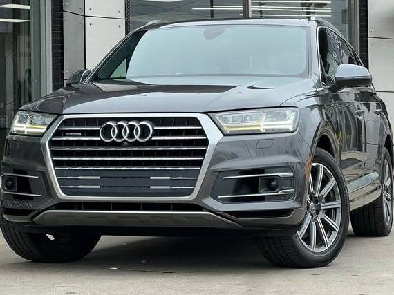 AUDI Q7 2019 WA1VAAF79KD031895 image