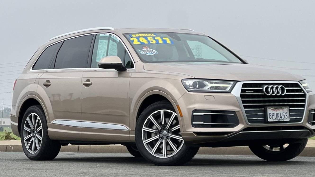 AUDI Q7 2019 WA1AAAF70KD042041 image