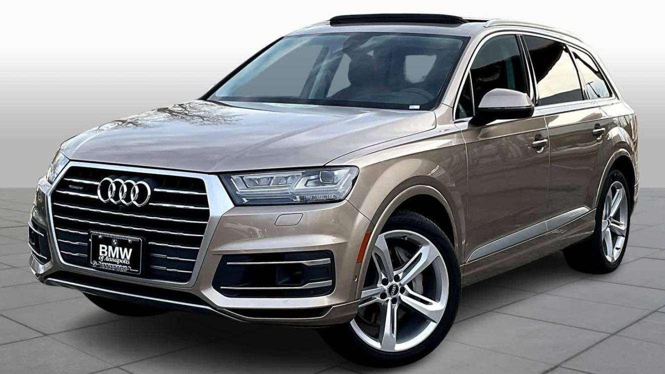 AUDI Q7 2019 WA1VAAF74KD005558 image