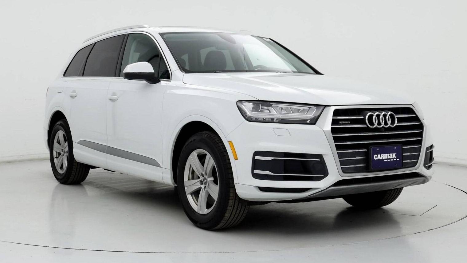 AUDI Q7 2019 WA1LHAF77KD024494 image