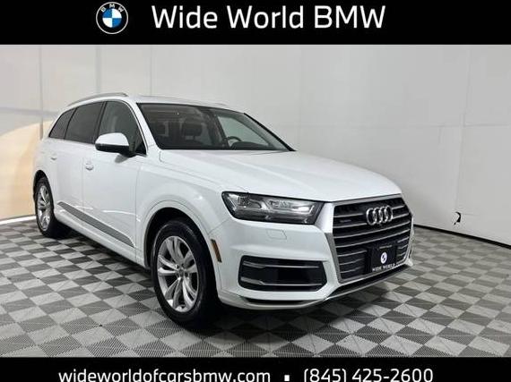 AUDI Q7 2019 WA1LAAF78KD004842 image