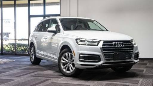 AUDI Q7 2019 WA1LHAF77KD039562 image