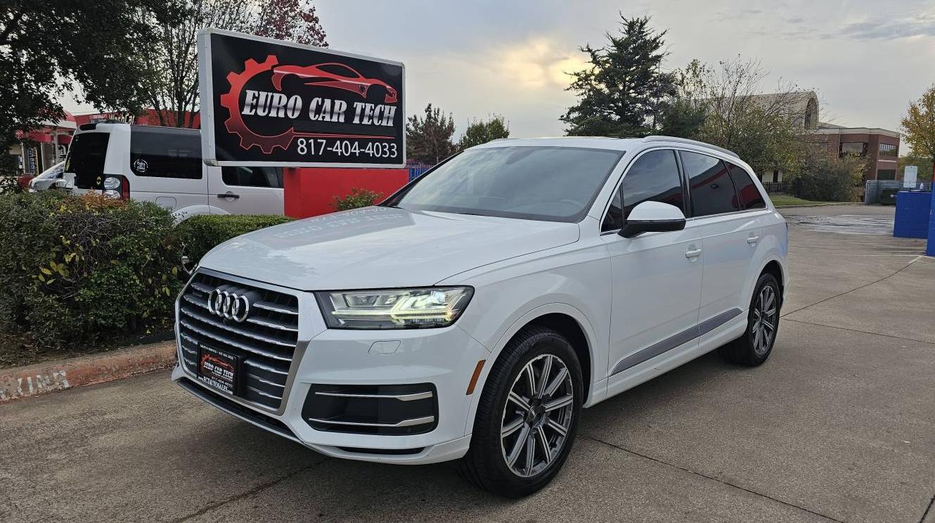 AUDI Q7 2019 WA1LHAF75KD044551 image