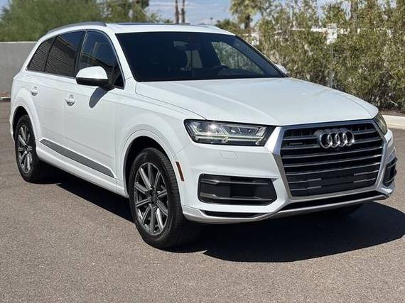 AUDI Q7 2019 WA1LHAF70KD027561 image