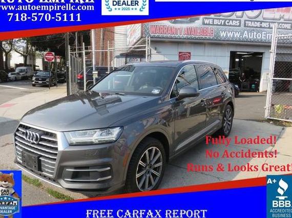 AUDI Q7 2019 WA1LHAF7XKD024361 image