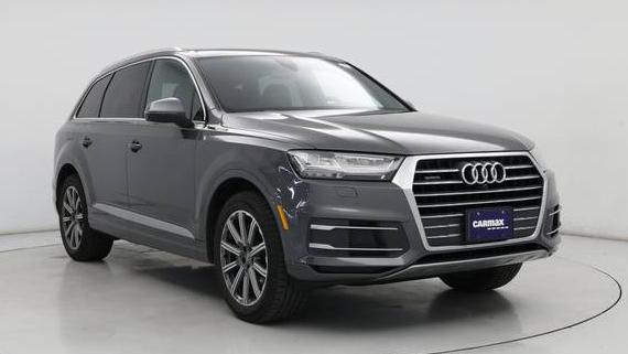 AUDI Q7 2019 WA1LHAF76KD046356 image