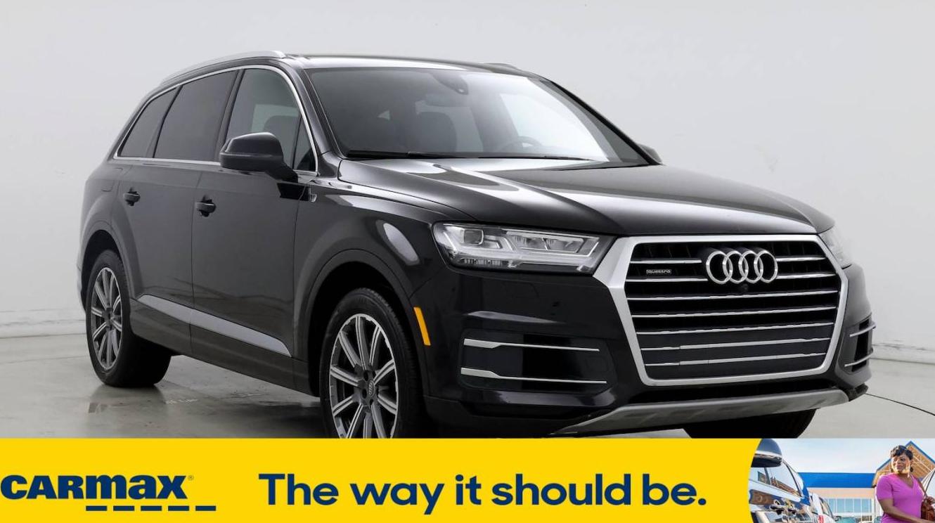 AUDI Q7 2019 WA1LHAF75KD043545 image