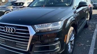 AUDI Q7 2019 WA1LAAF78KD029935 image