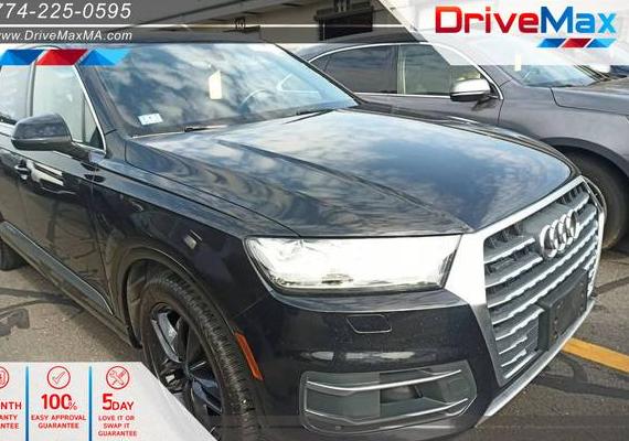 AUDI Q7 2019 WA1LAAF79KD004641 image