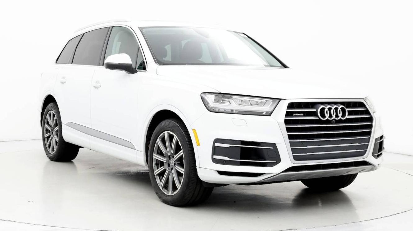 AUDI Q7 2019 WA1LAAF7XKD048275 image