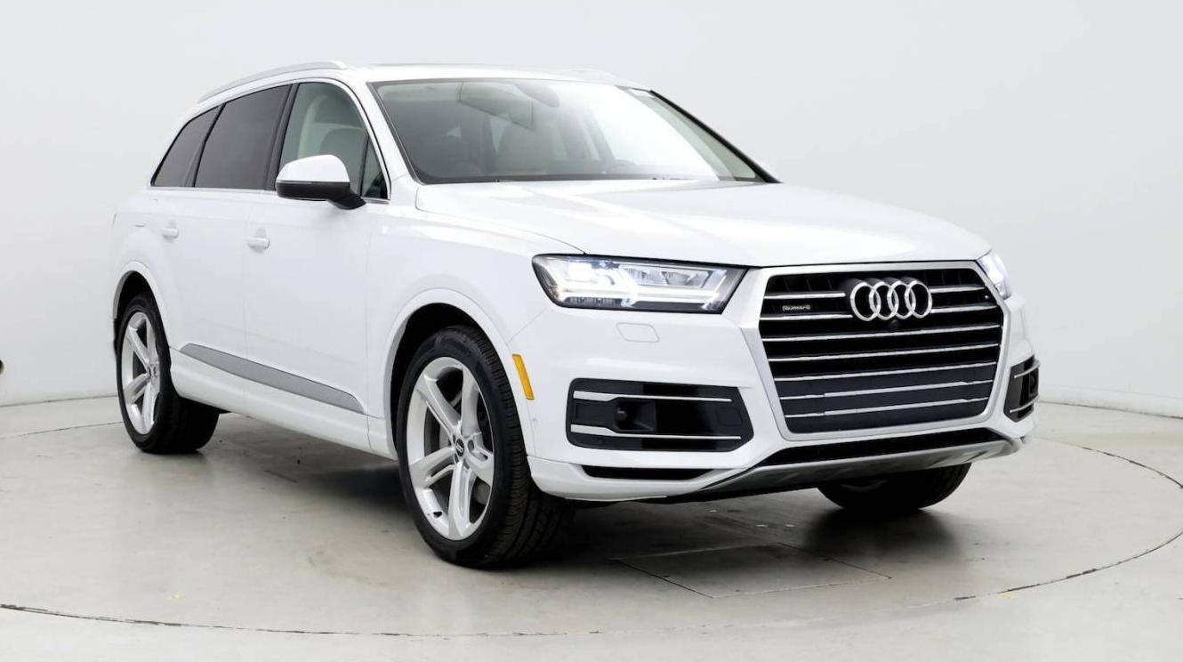 AUDI Q7 2019 WA1VAAF74KD018536 image