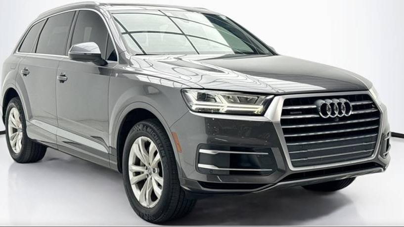 AUDI Q7 2019 WA1LAAF75KD006371 image