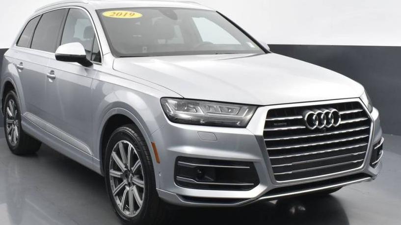 AUDI Q7 2019 WA1VABF73KD003144 image