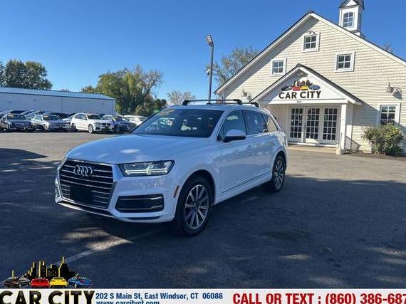AUDI Q7 2019 WA1LHAF74KD014635 image